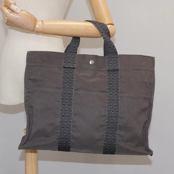 HERMES Her Line MM Hand Bag Canvas Gray Auth 103385 - Picture 3 of 16